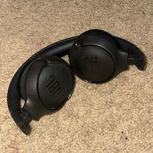 JBL Tune 500BT Wireless Headphones